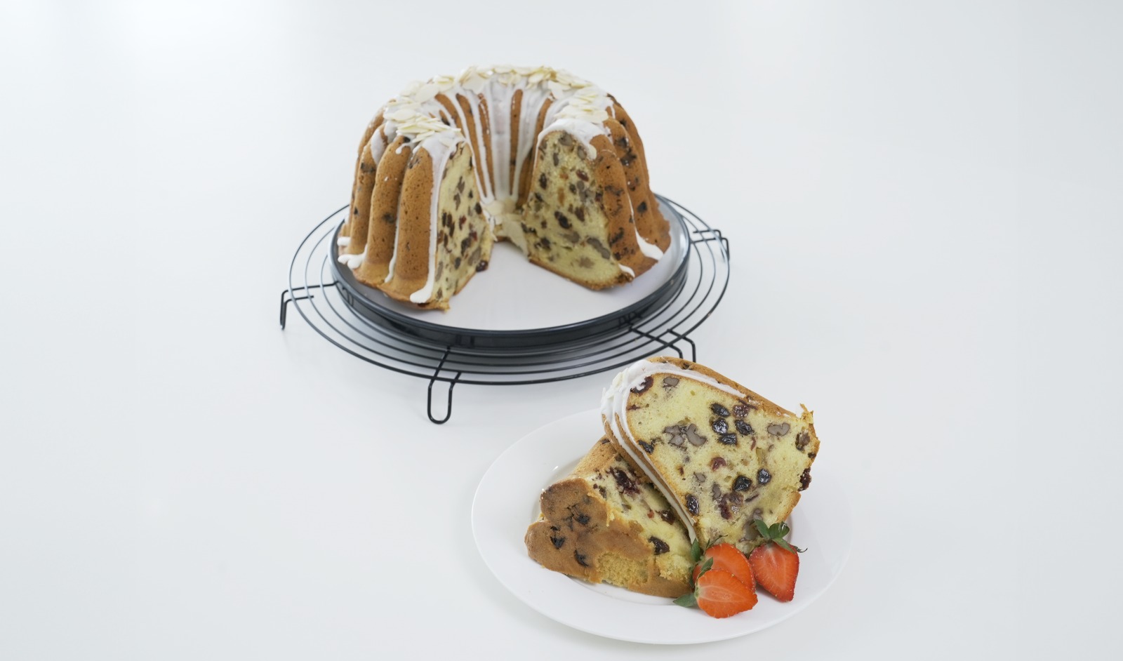 WALNUT MIXED FRUIT CAKE